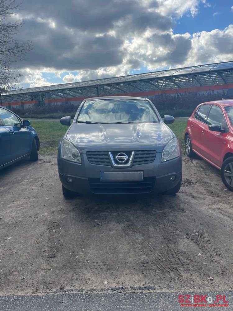 2007' Nissan Qashqai 2.0 360 photo #2