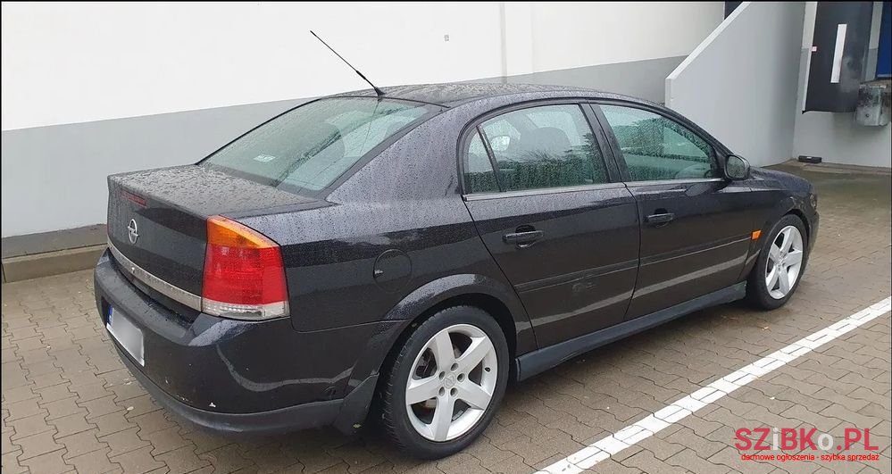 2003' Opel Vectra 1.6 Comfort photo #3