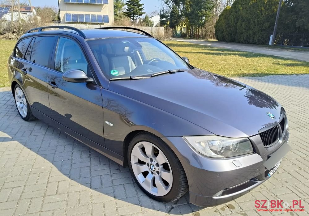 2007' BMW 3 Series photo #1