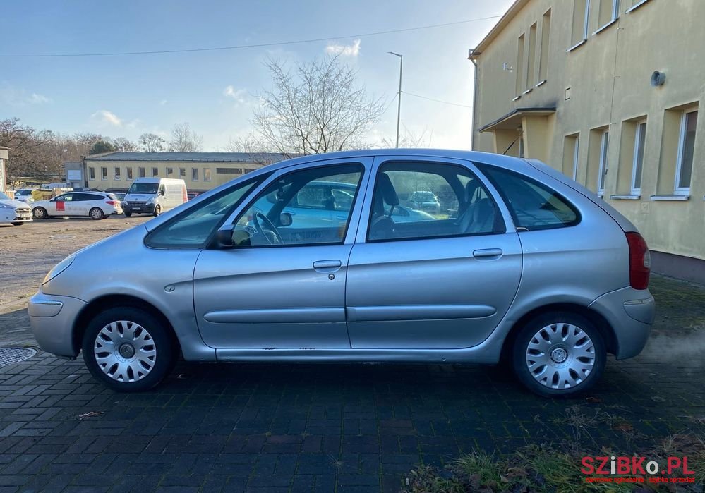 2006' Citroen Xsara Picasso 1.6 Hdi Style photo #1
