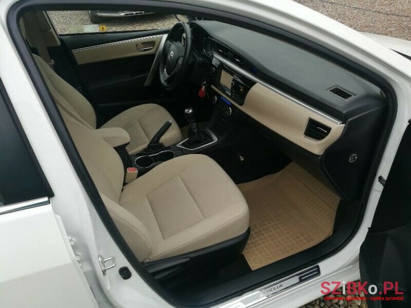 2014' Toyota Corolla photo #6