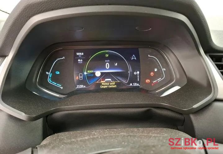 2022' Renault Captur photo #3