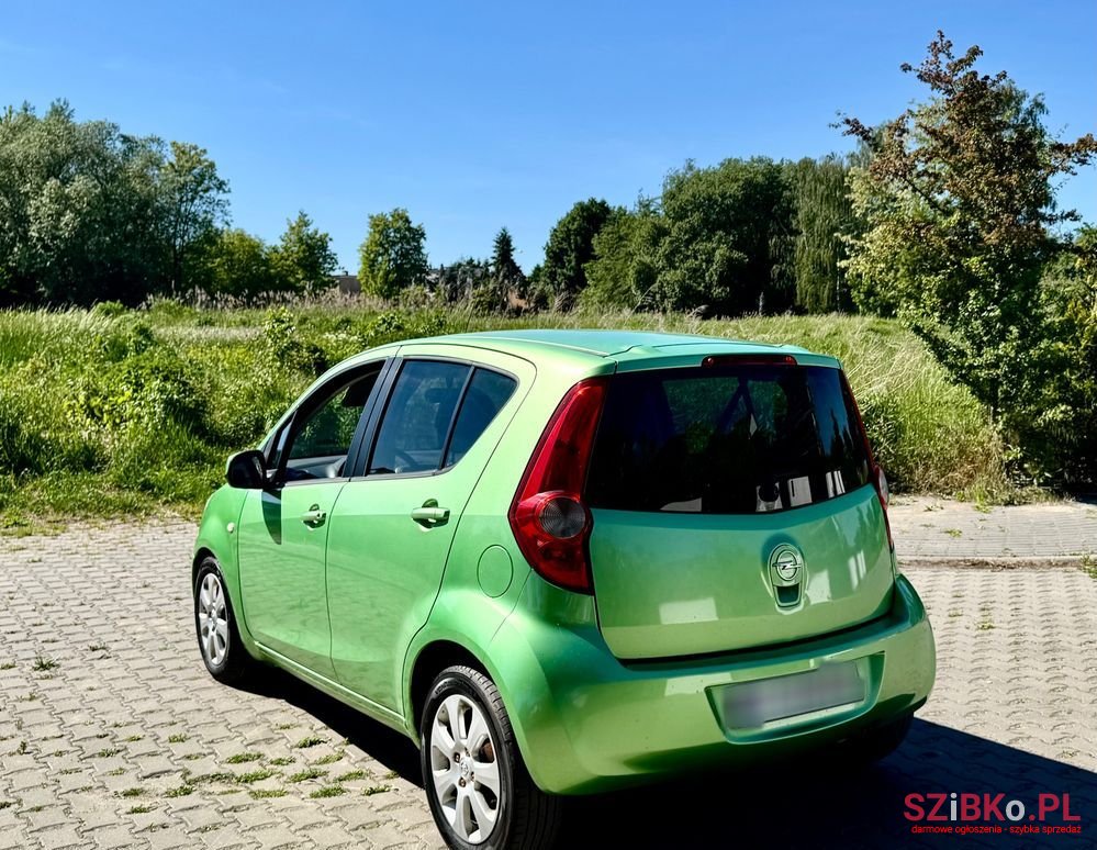 2009' Opel Agila 1.0 Edition photo #2