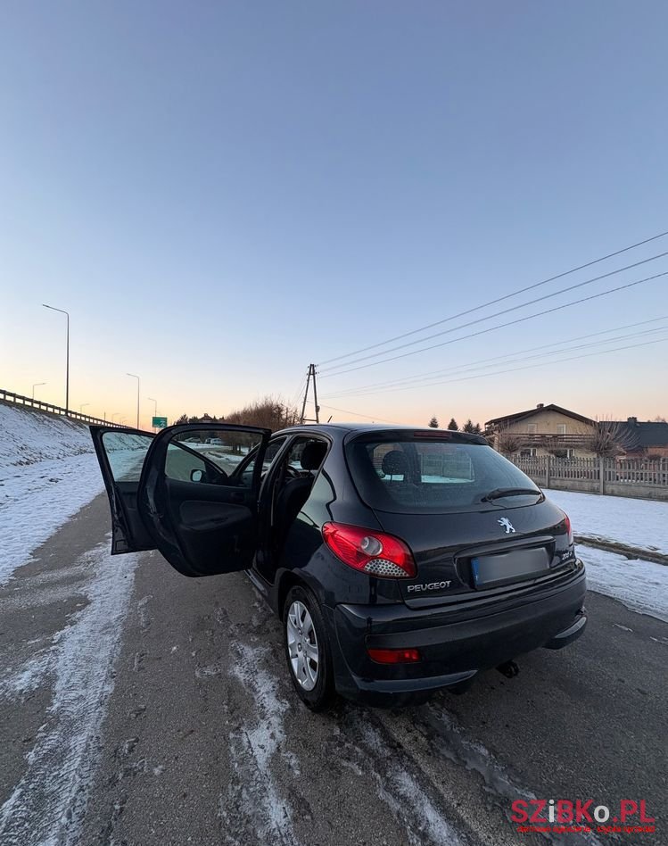 2009' Peugeot 206 Plus photo #5