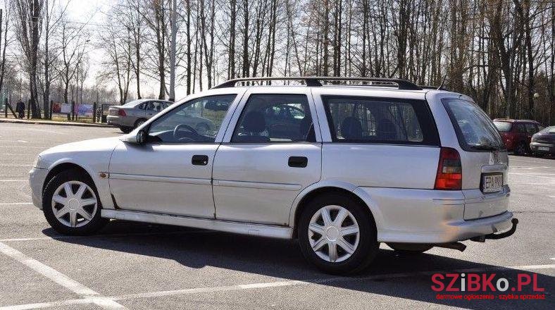 2001' Opel Vectra photo #2