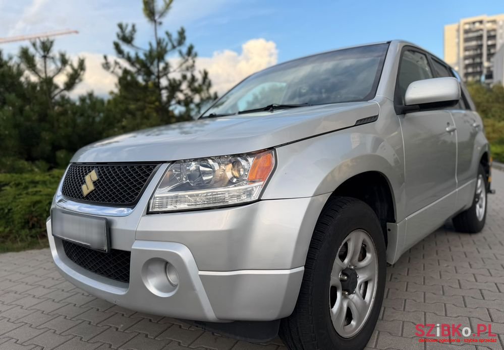 2007' Suzuki Grand Vitara 2.7 V6 photo #1