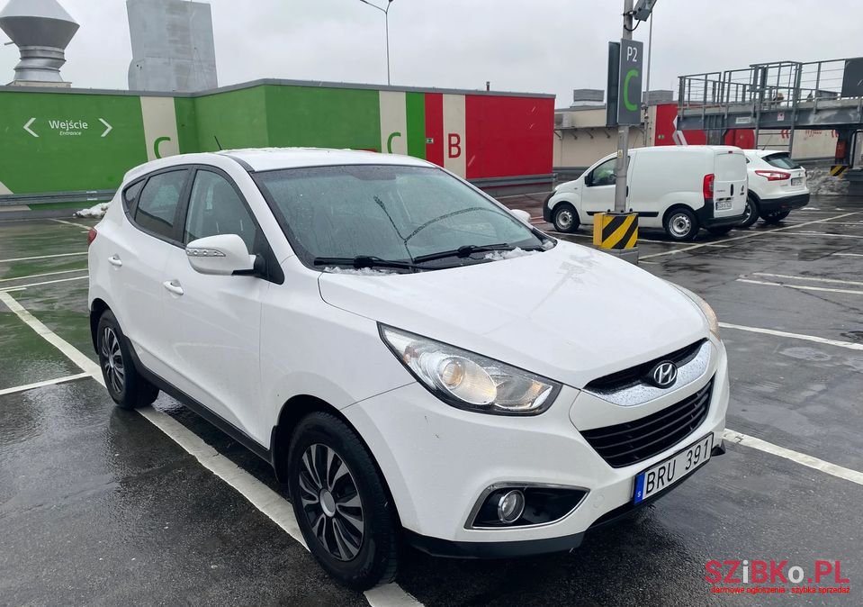 2012' Hyundai ix35 photo #2