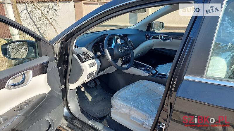 2019' Nissan Leaf Sylphy photo #2