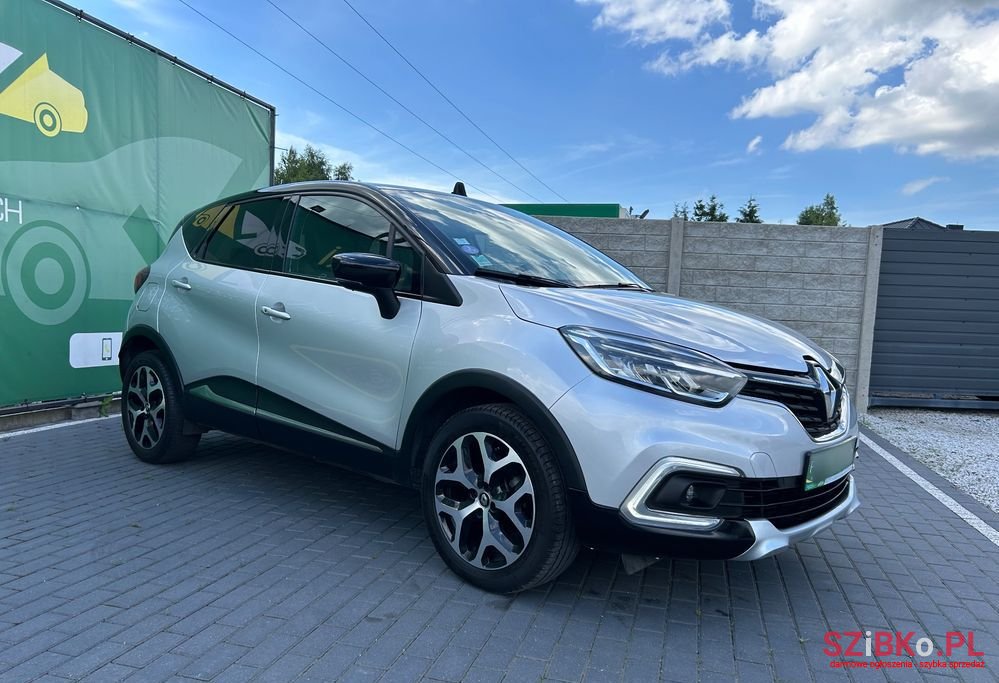 2019' Renault Captur photo #5