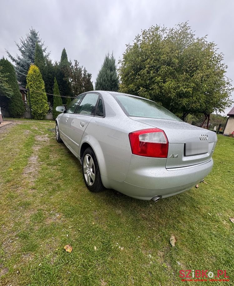 2002' Audi A4 Avant photo #5