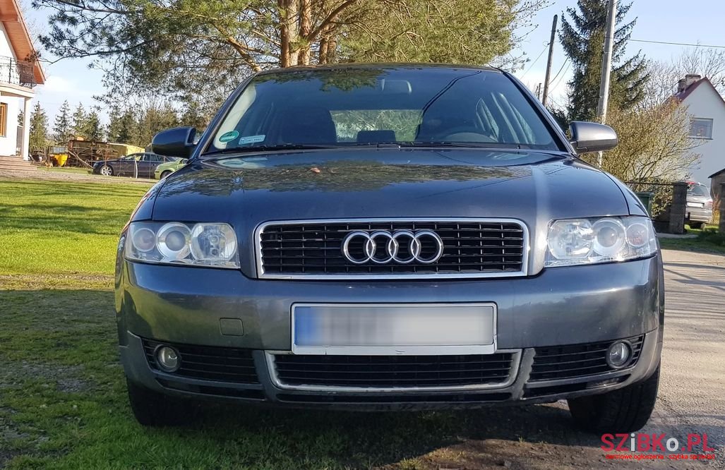 2001' Audi A4 photo #1