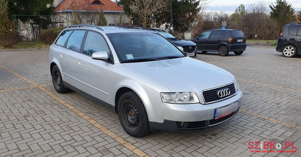 2003' Audi A4 Avant photo #3