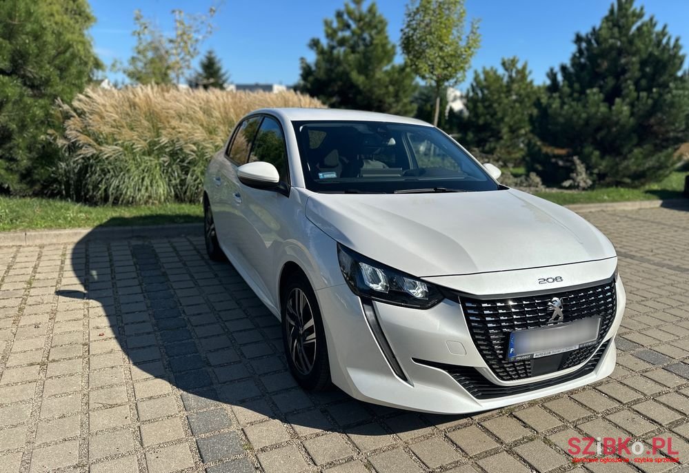 2021' Peugeot 208 photo #1