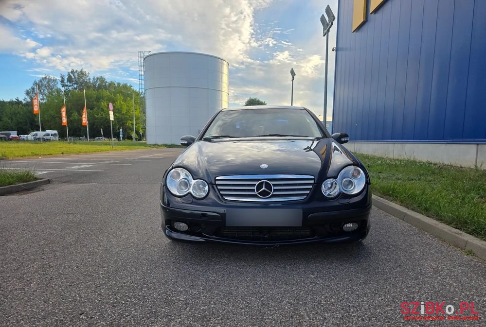 2000' Mercedes-Benz C-Class photo #1
