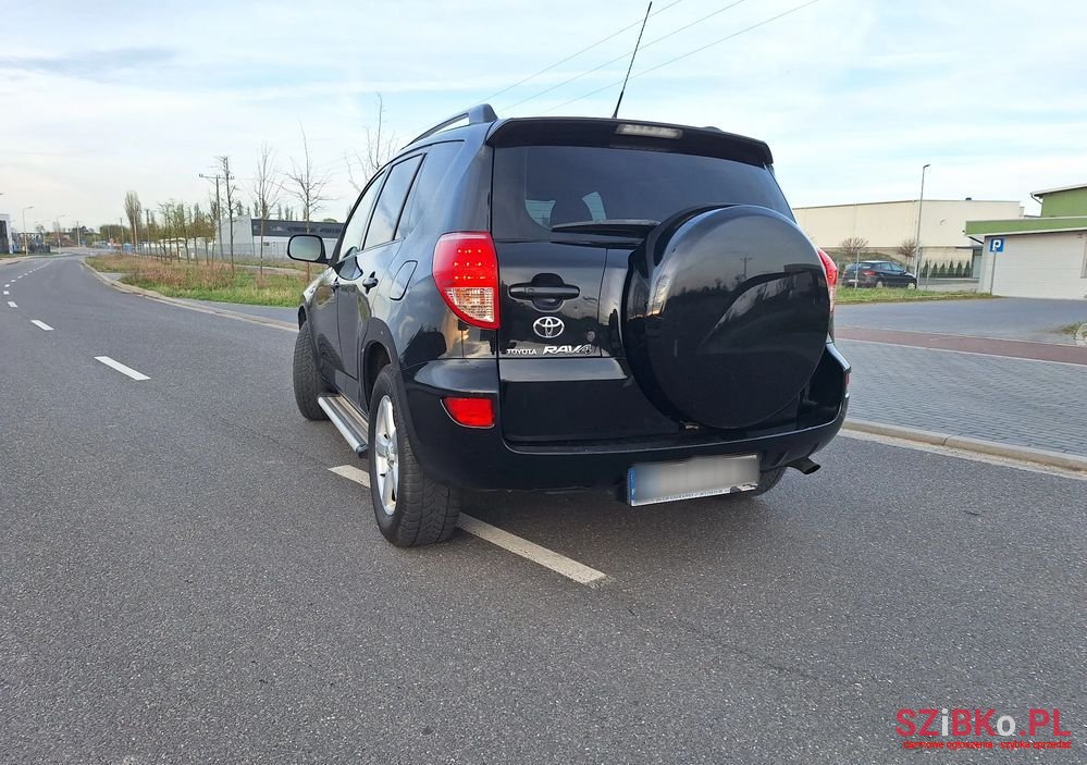 2008' Toyota RAV4 photo #3