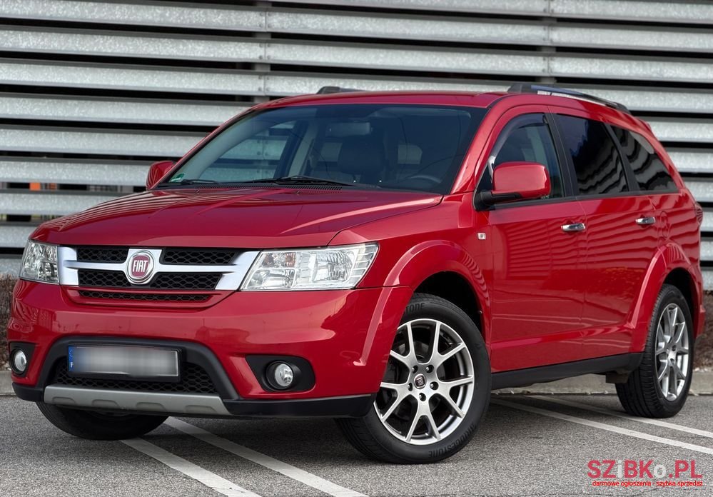 2015' Fiat Freemont photo #1