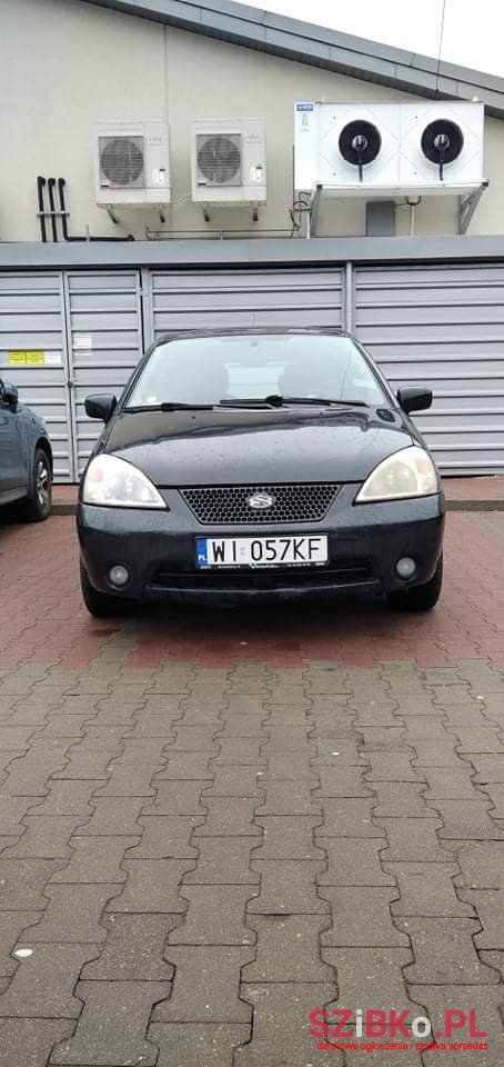 2002' Suzuki Liana photo #3