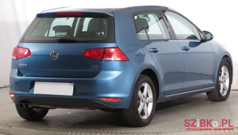 2014' Volkswagen Golf photo #4