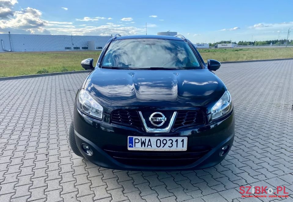 2012' Nissan Qashqai photo #2