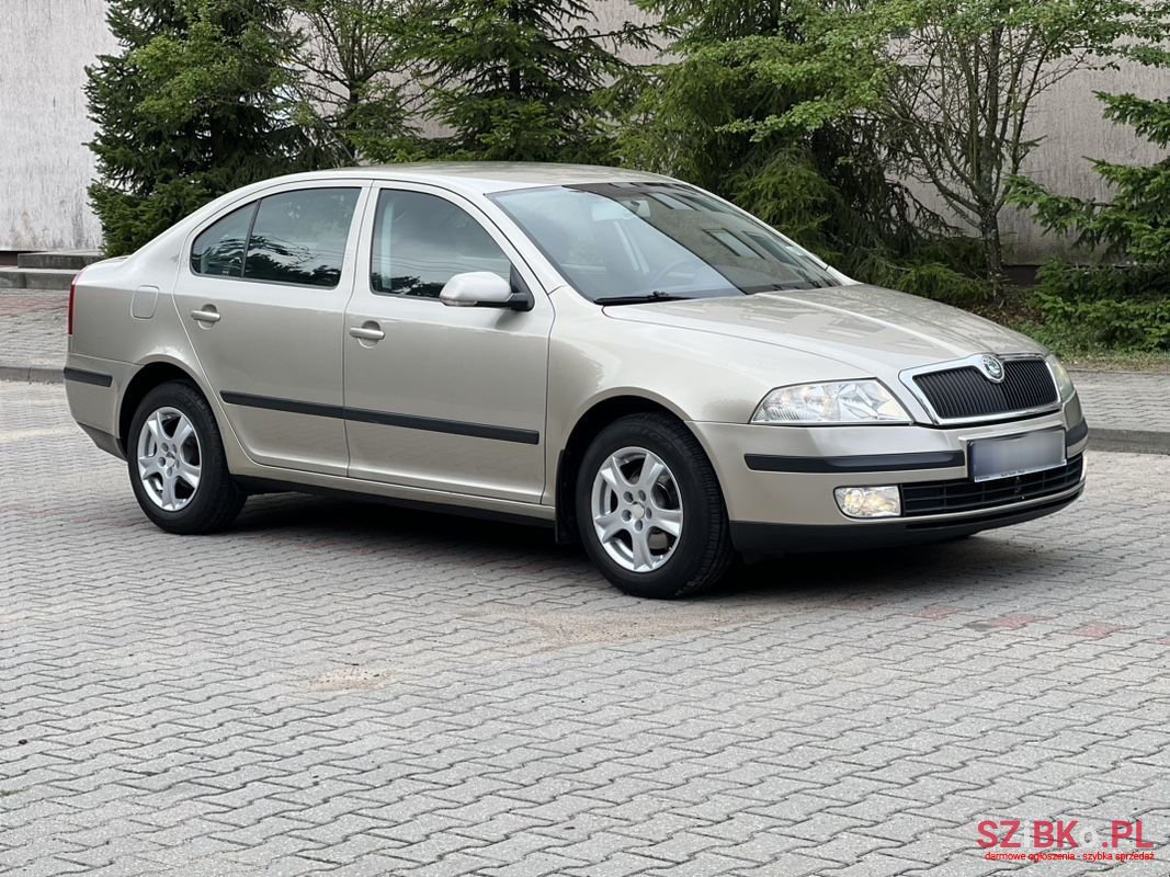 2005' Skoda Octavia photo #3