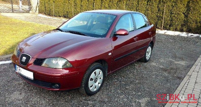 2003' SEAT Cordoba photo #2