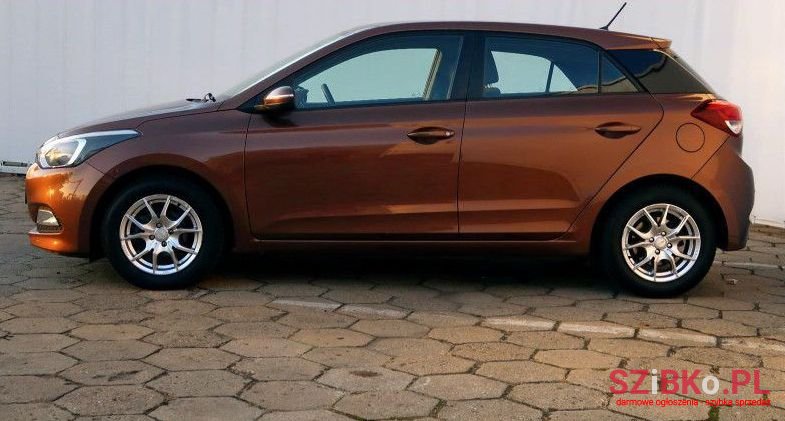 2015' Hyundai i20 photo #1
