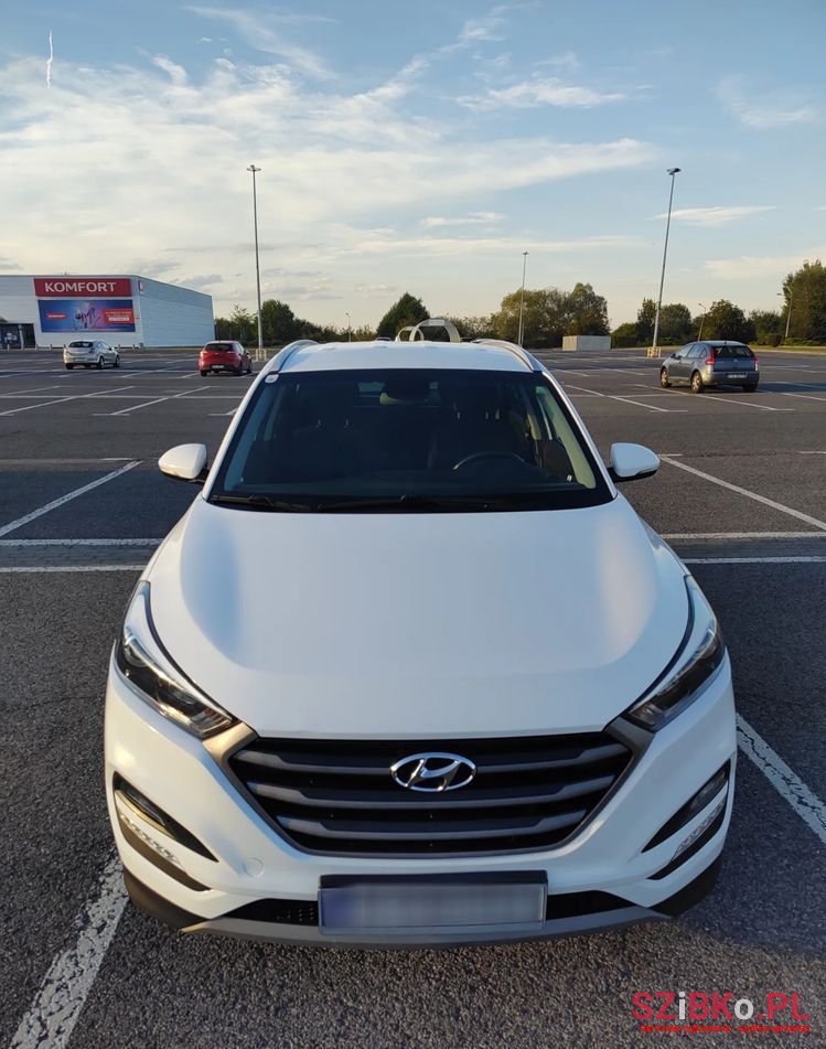 2016' Hyundai Tucson photo #6