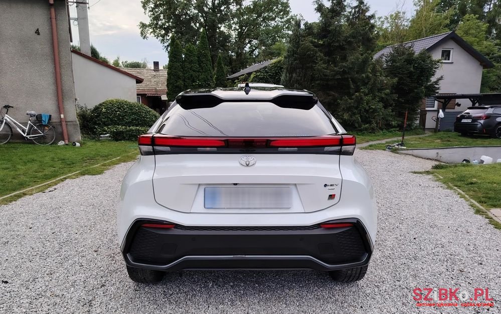 2023' Toyota C-HR photo #6