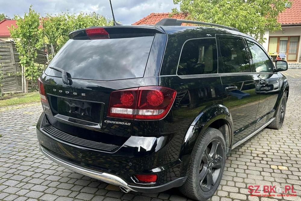 2019' Dodge Journey photo #4