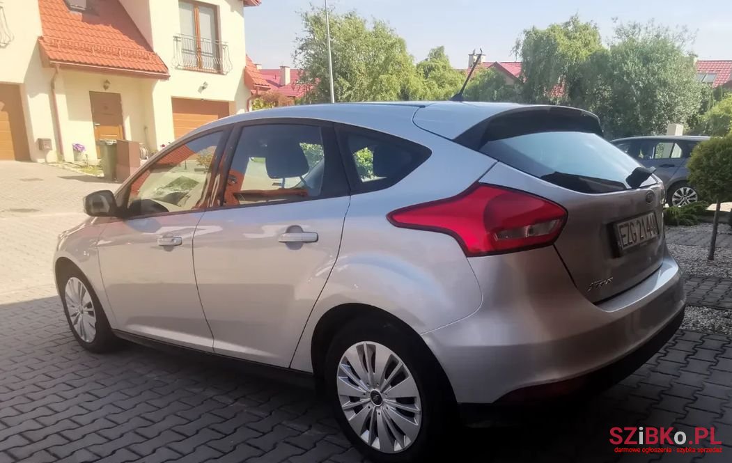 2018' Ford Focus photo #4