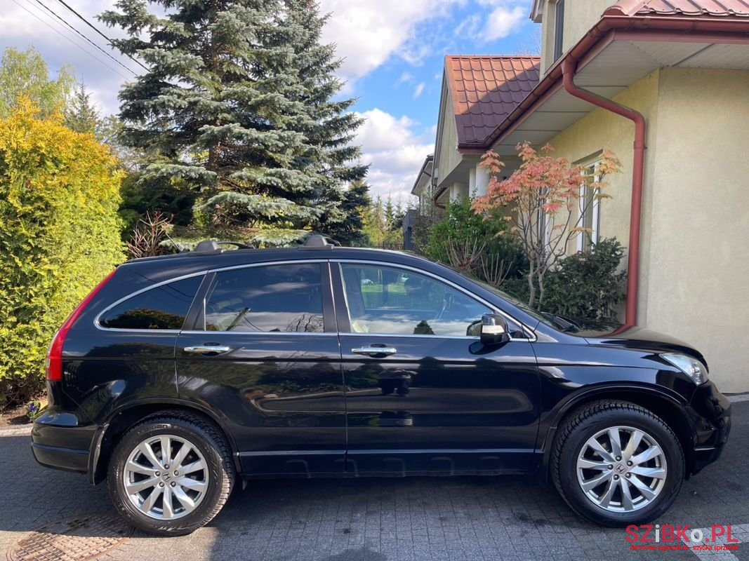 2010' Honda CR-V photo #1