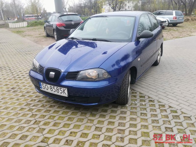 2004' SEAT Ibiza photo #3