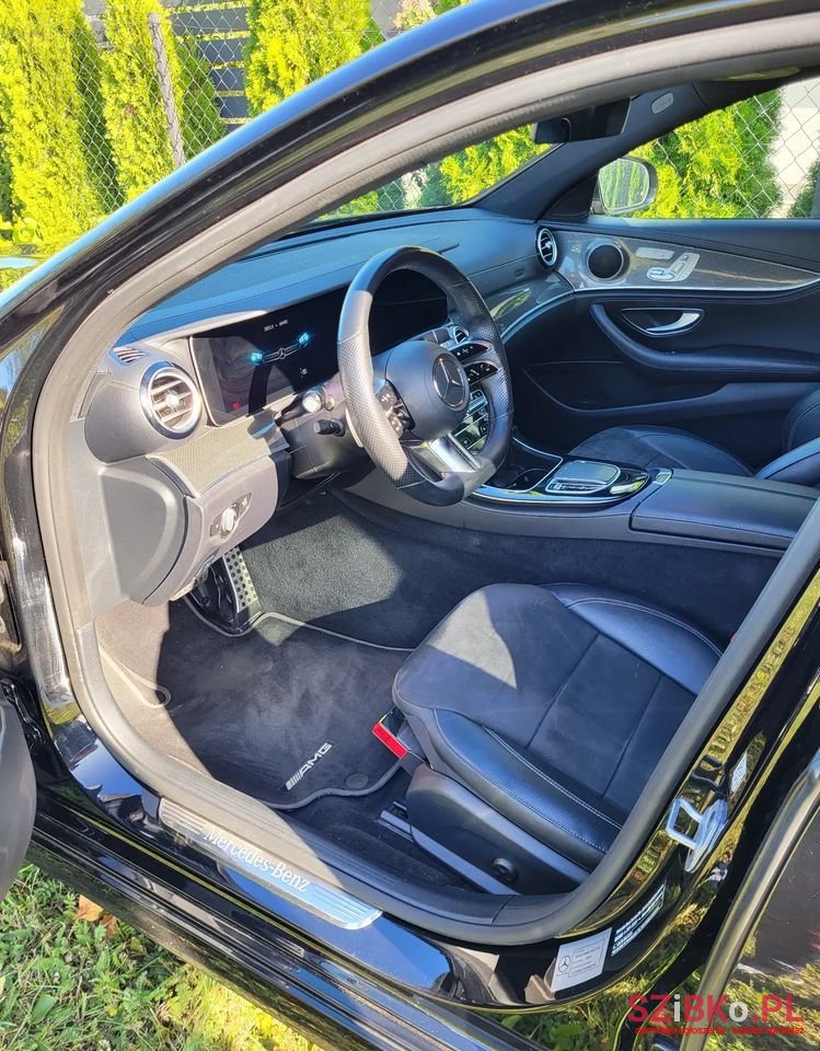 2020' Mercedes-Benz E-Class photo #4