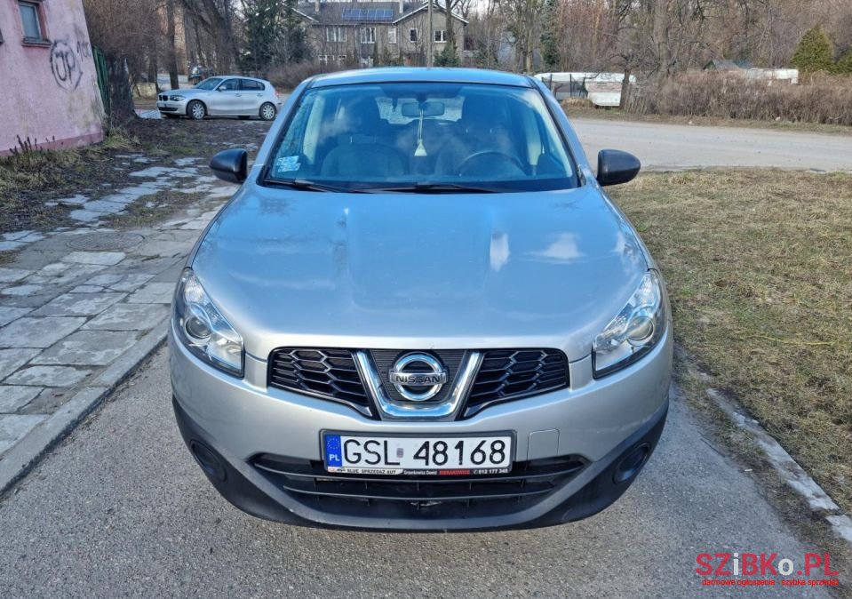 2012' Nissan Qashqai photo #2