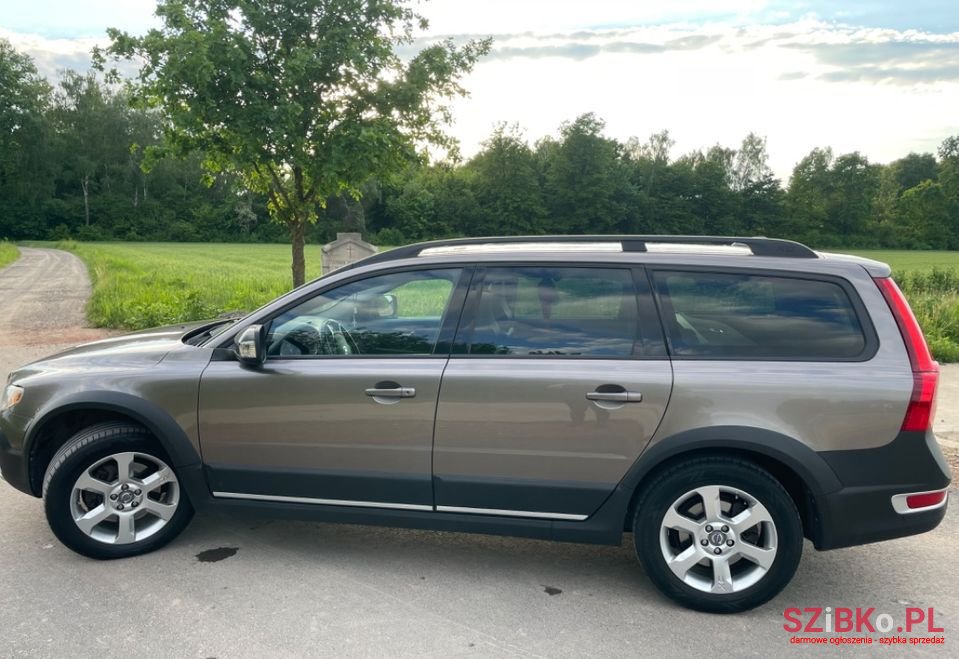 2010' Volvo Xc 70 photo #3