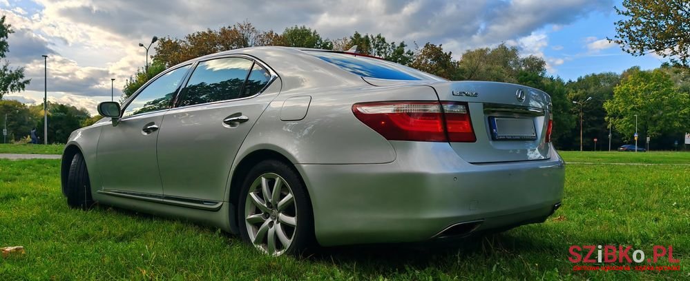 2006' Lexus LS 460 Prestige photo #3