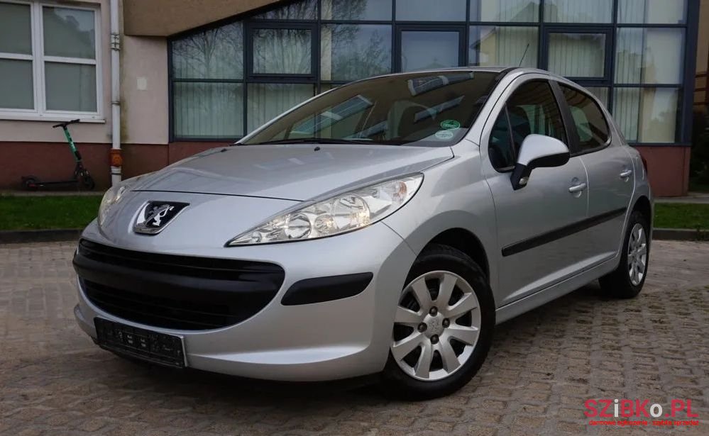 2008' Peugeot 207 photo #2