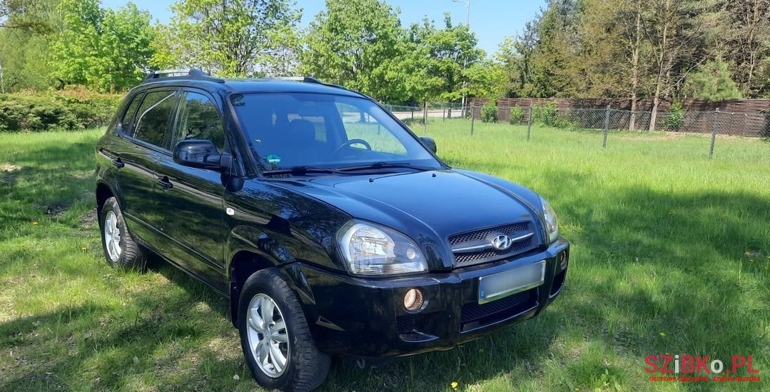 2009' Hyundai Tucson photo #1