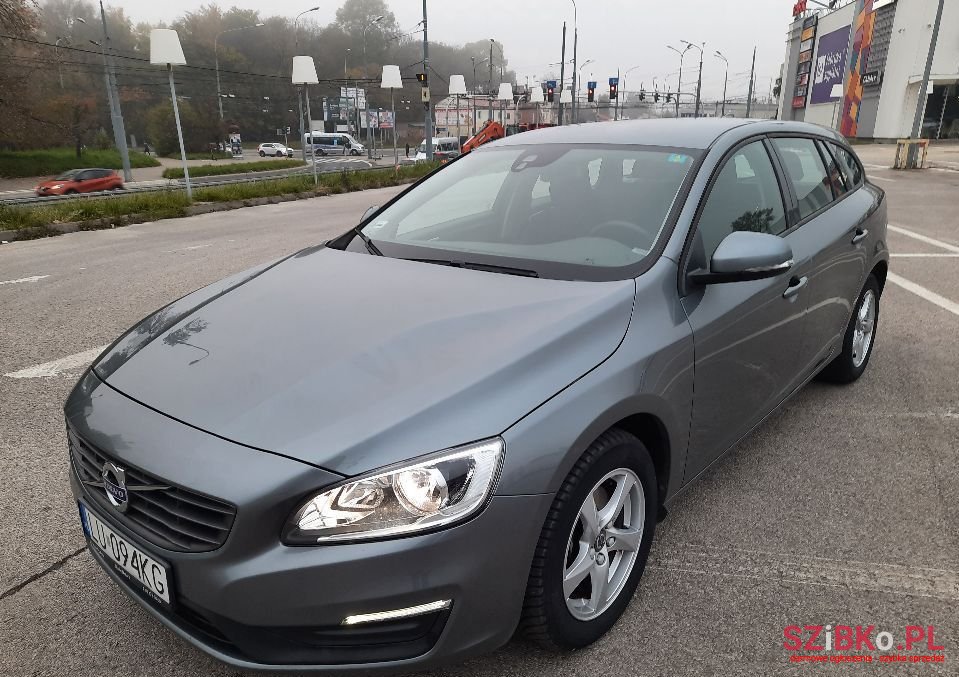 2016' Volvo V60 photo #1