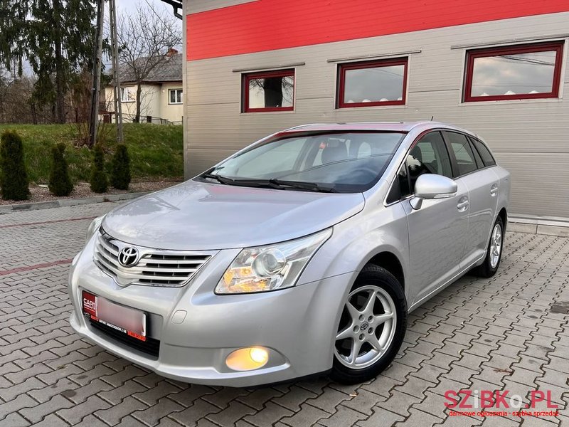 2009' Toyota Avensis 1.8 Sol photo #1