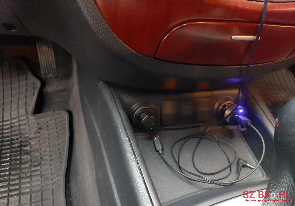 2008' Hyundai Santa Fe photo #4