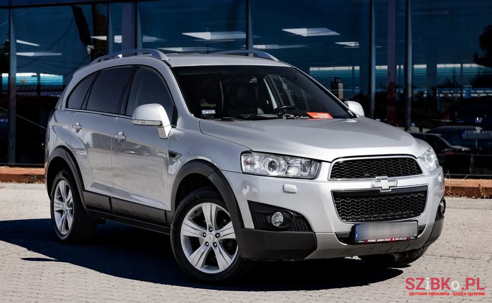 2011' Chevrolet Captiva 2.2 D Lt+ Fwd photo #4