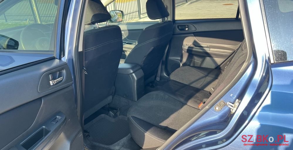 2012' Subaru XV 2.0D Comfort photo #5