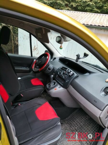 2004' Renault Scenic photo #3