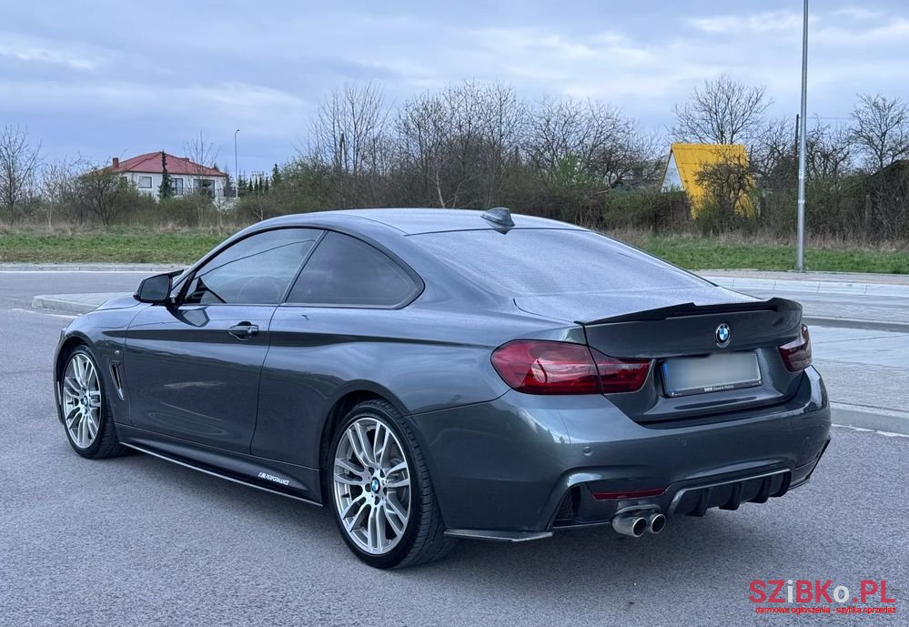 2013' BMW 4 Series photo #5