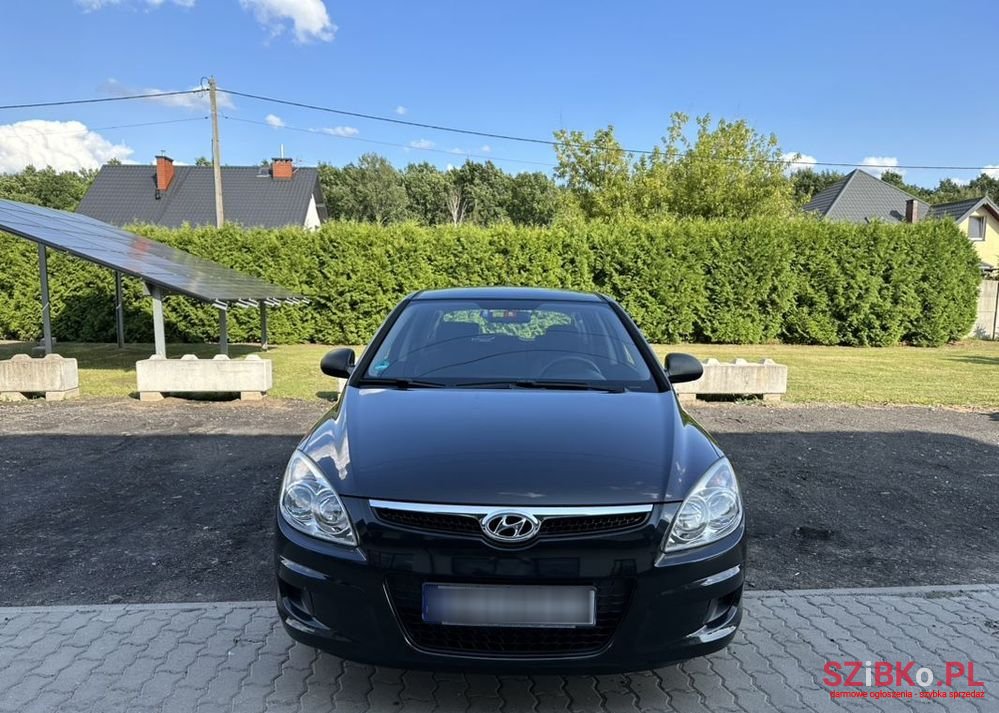 2008' Hyundai i30 photo #1