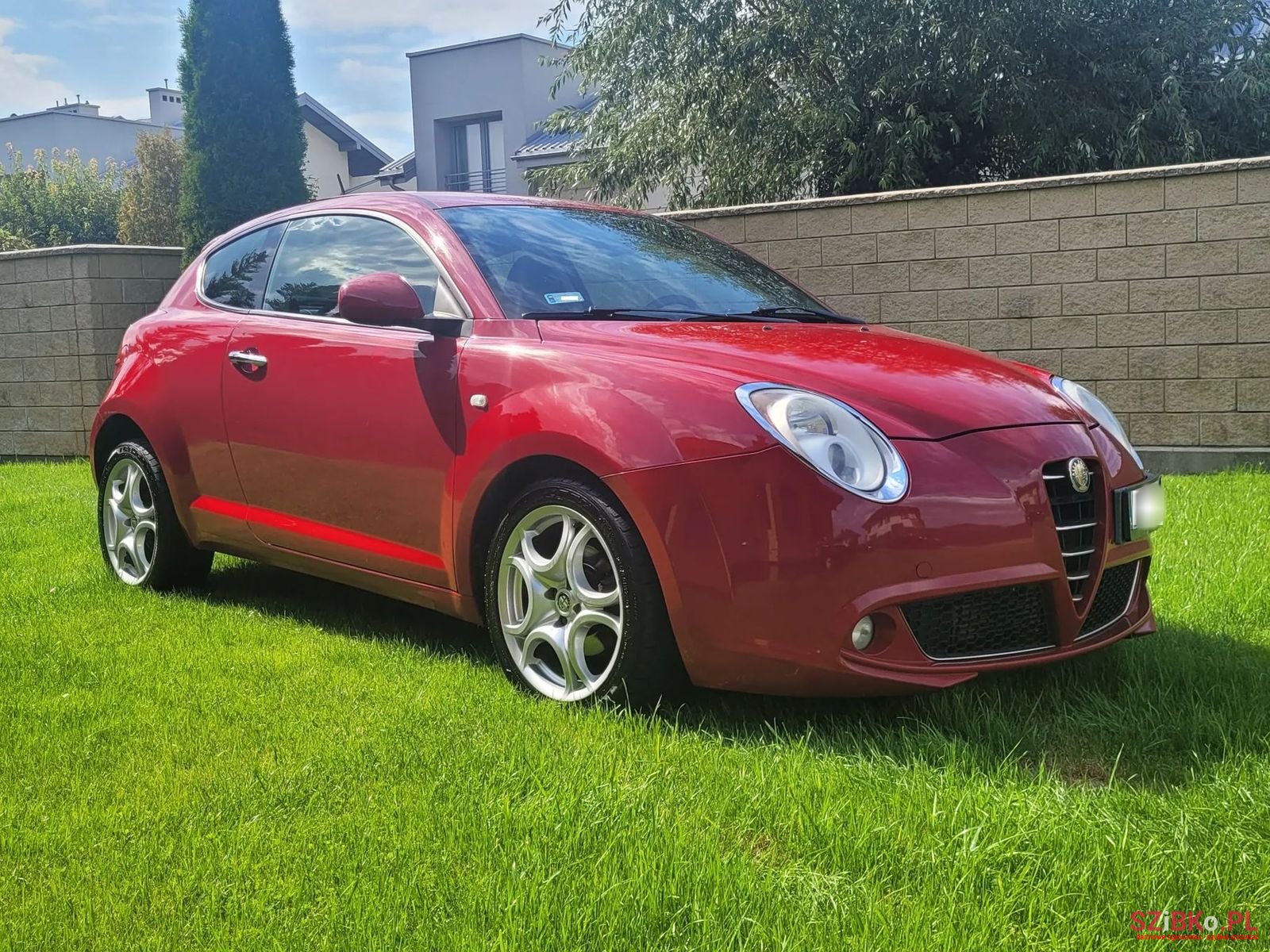 2011' Alfa Romeo MiTo photo #2