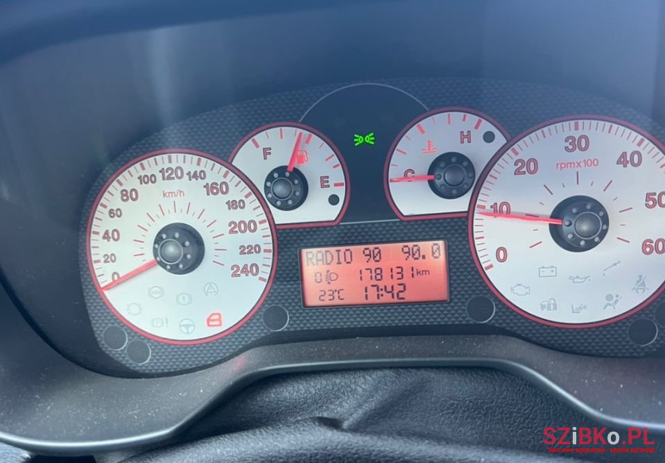 2006' Fiat Punto photo #5