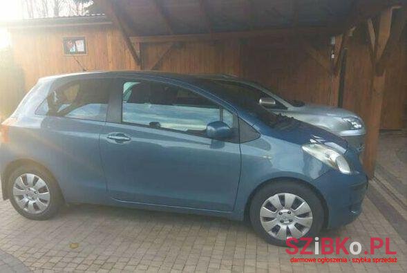 2006' Toyota Yaris photo #1