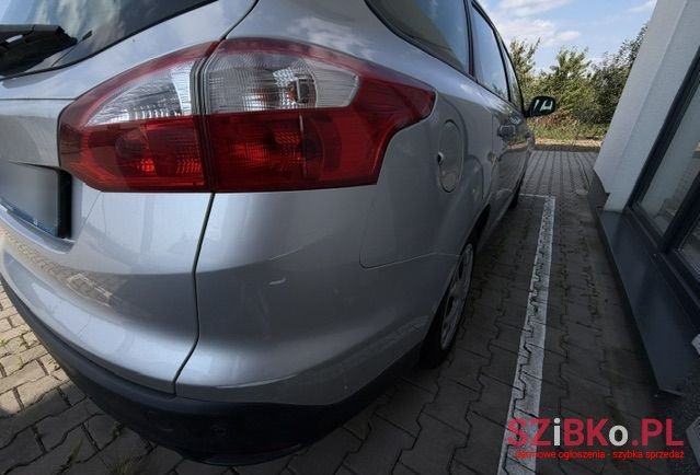 2014' Ford Focus 1.6 Tdci Trend photo #4